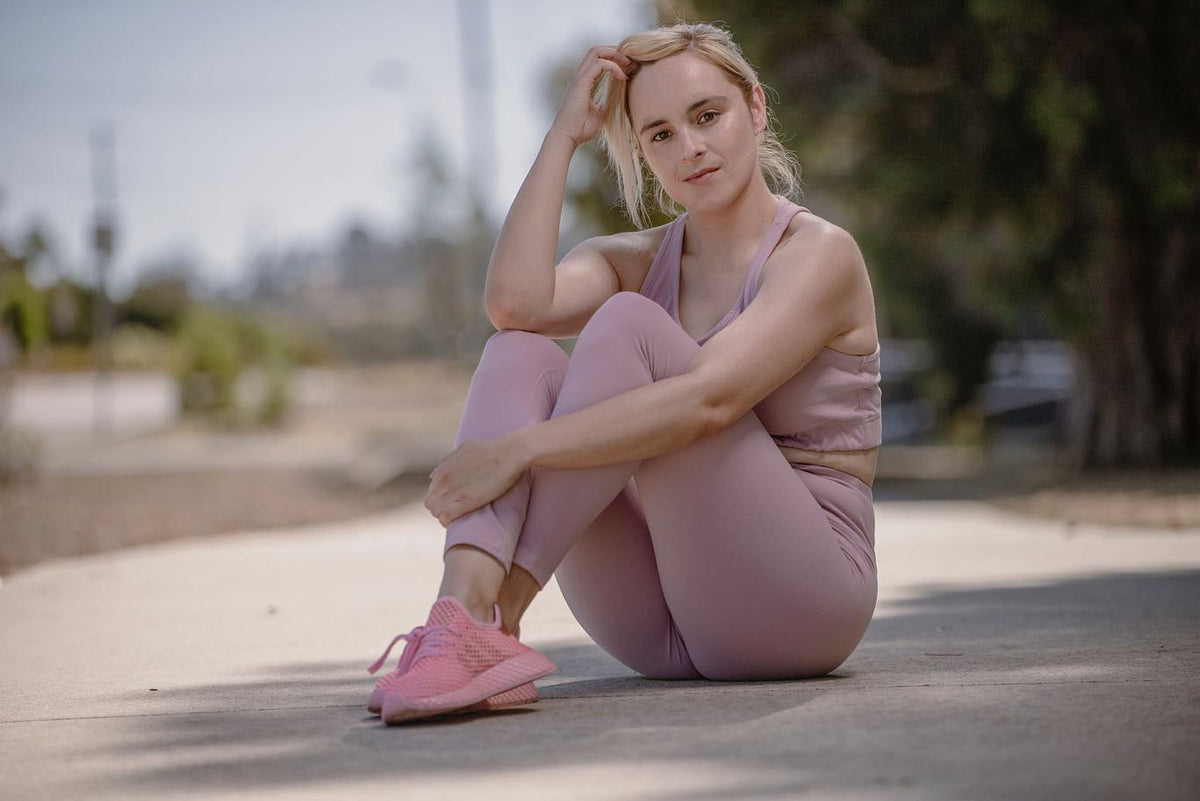 NICOLE HI-RISE YOGA LEGGINGS IN PUDERROSA