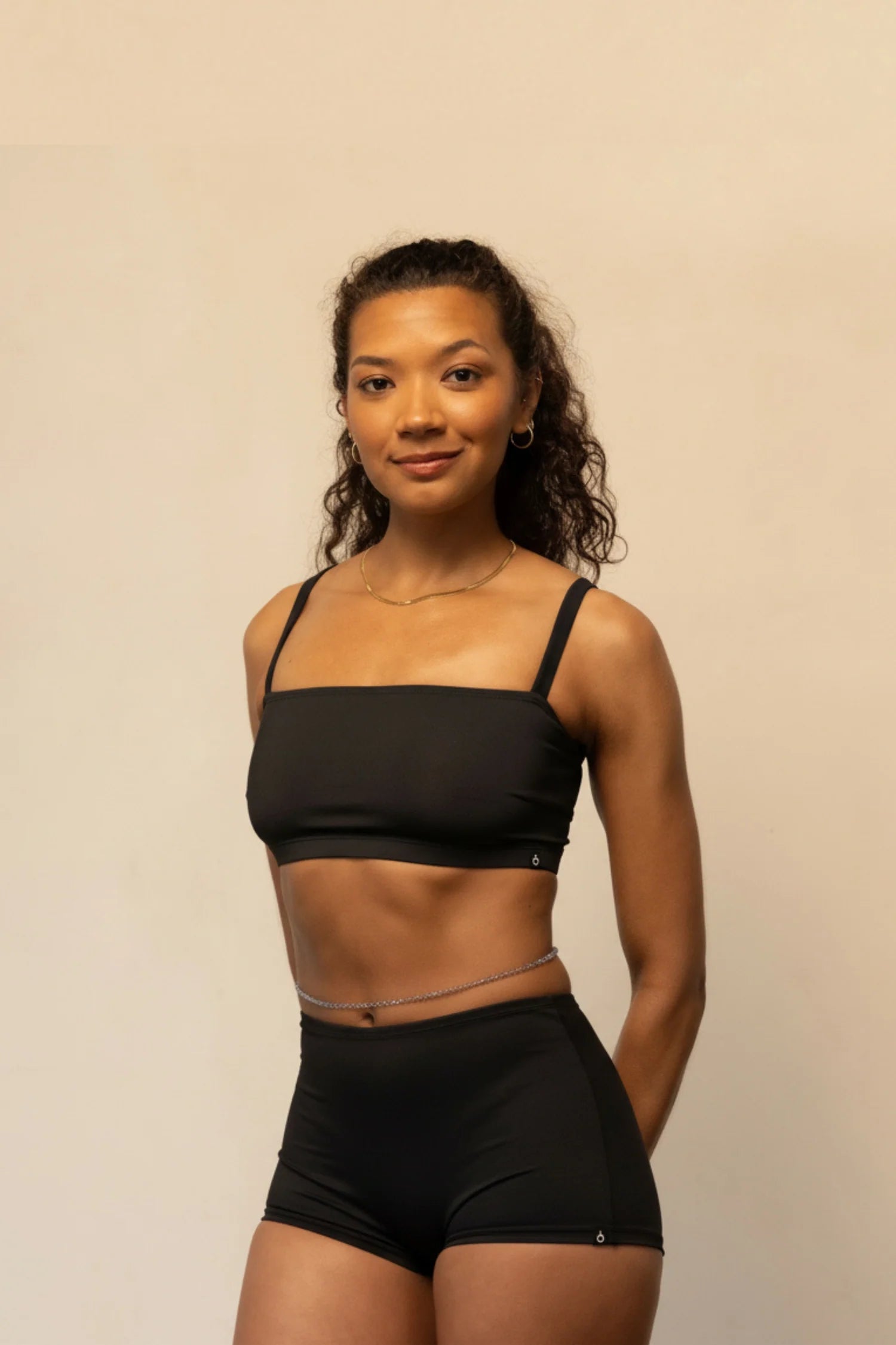 BOOTY SHORT - BLACK