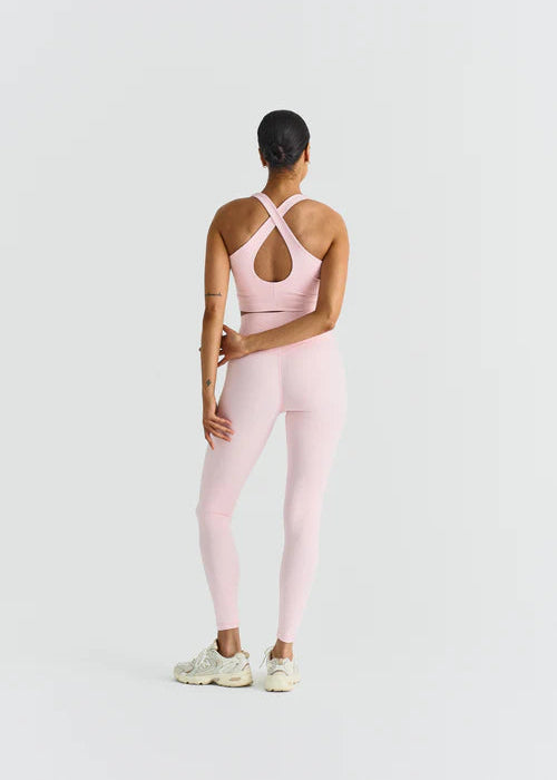 SOFTSCULPT V-NECK CROSS BACK BRA -BALLET SLIPPER