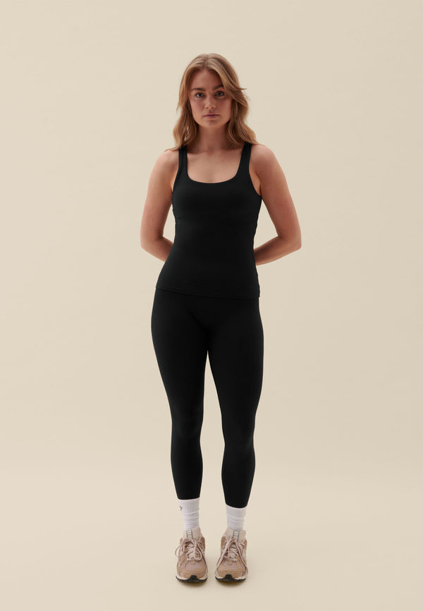 SOFTSCULPT TANK TOP - BLACK