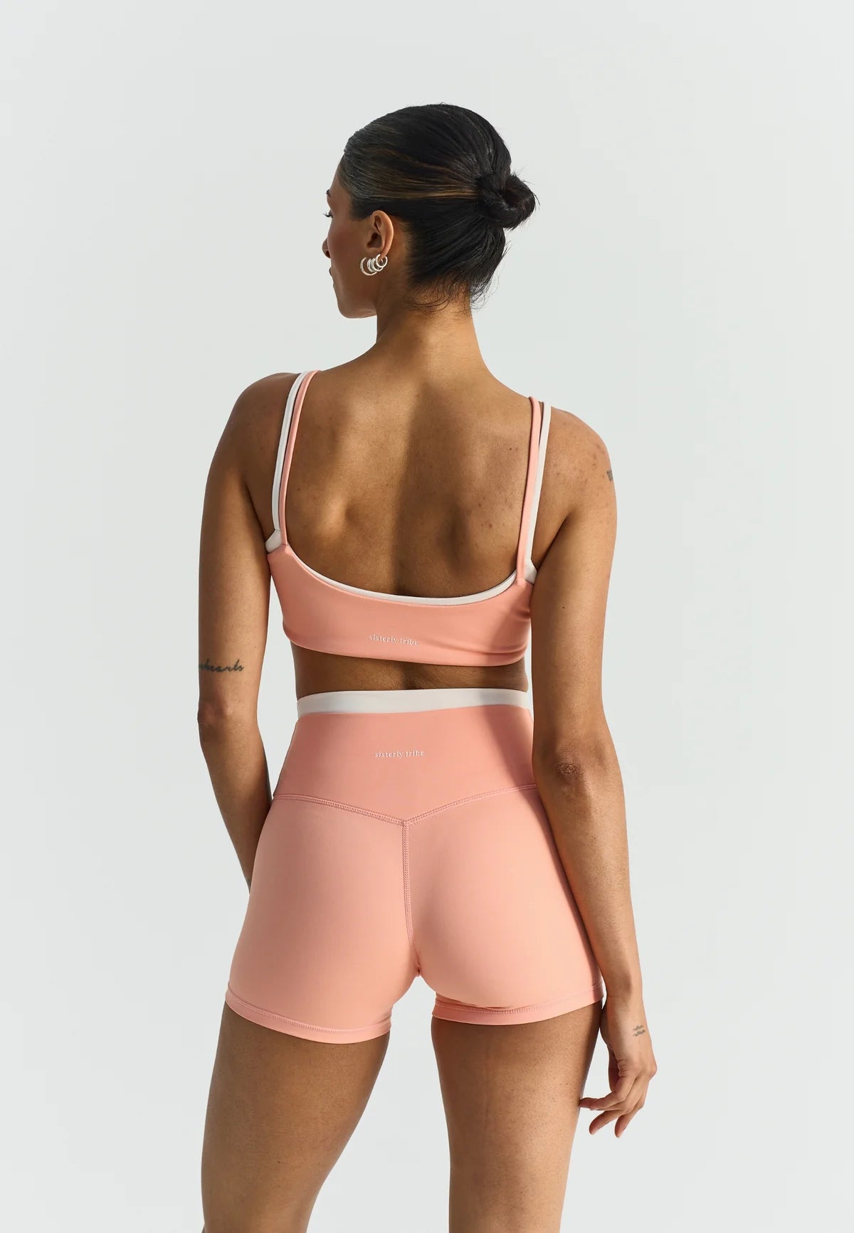 SOFTSCULPT DOUBLE LAYER SHORTS - PEACH