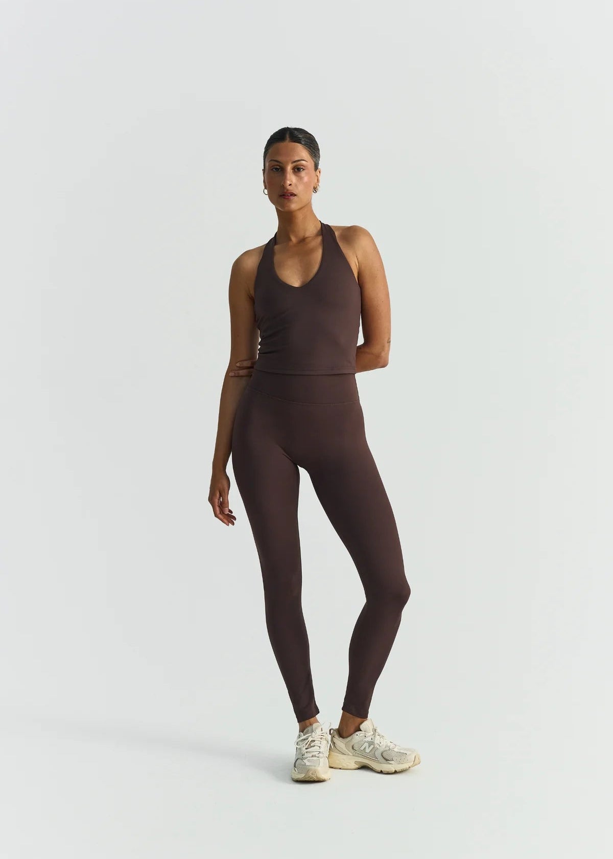 SOFTSCULPT HALTER NECK TOP - ESPRESSO