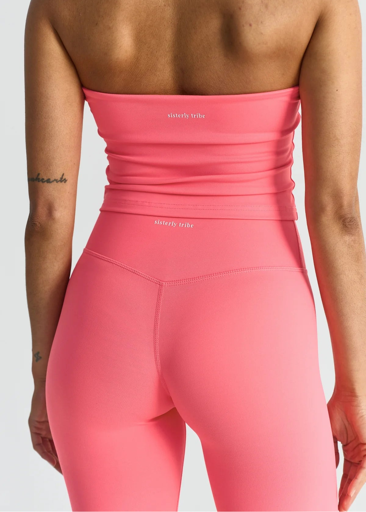 SOFTSCULPT LEGGINGS - SUNKISSED CORAL