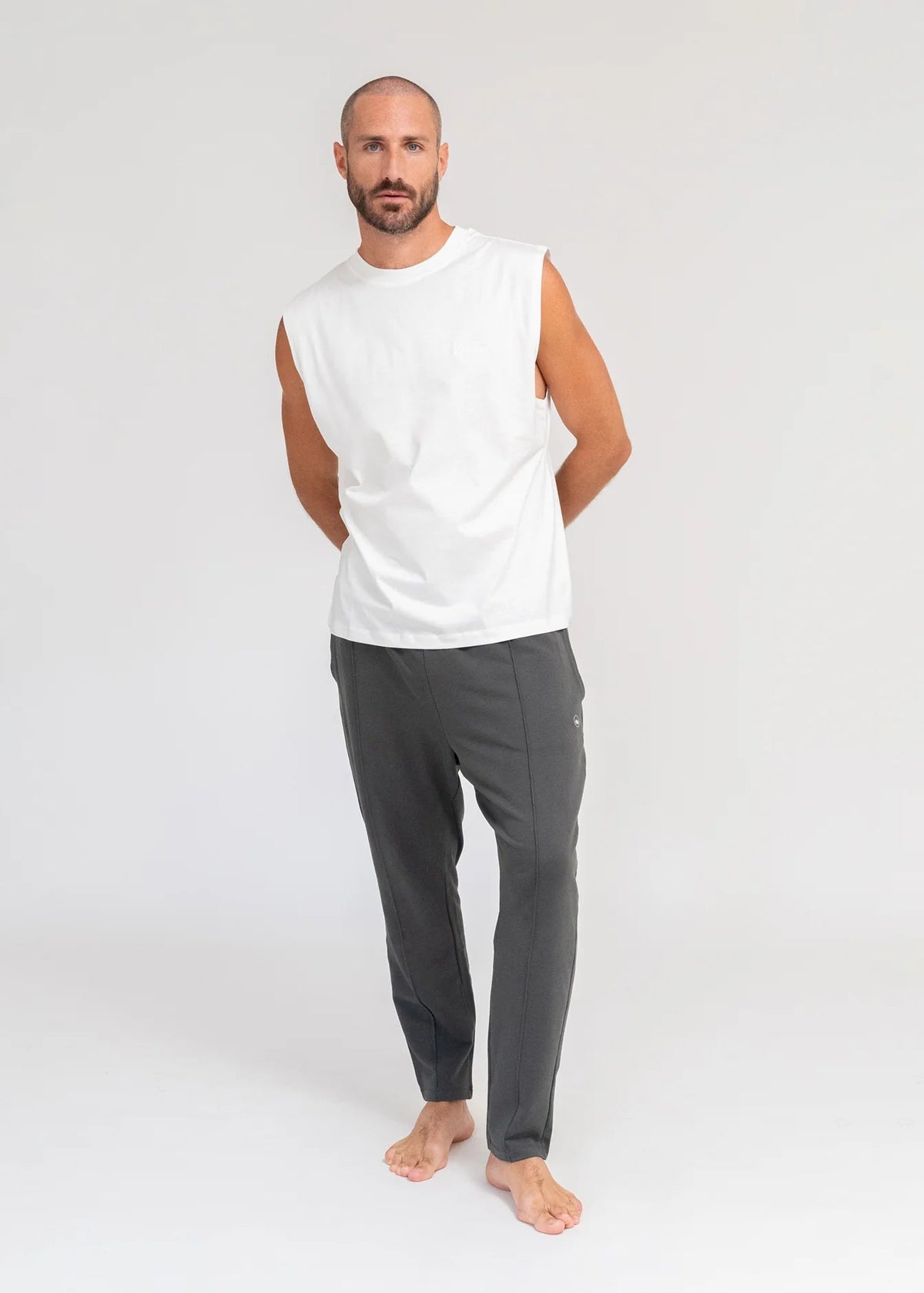 QUINN Mens Pants