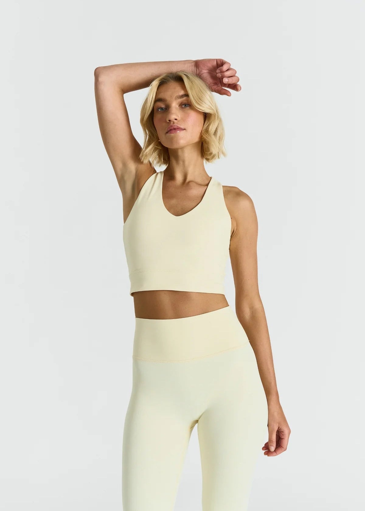 SOFTSCULPT V-NECK CROSS BACK BRA - LEMONADE