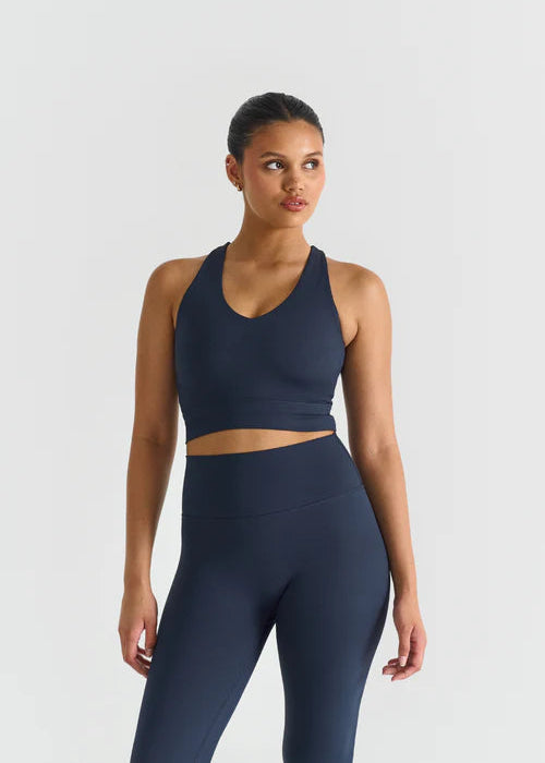 SOFTSCULPT V-NECK CROSS BACK BRA - NAVY