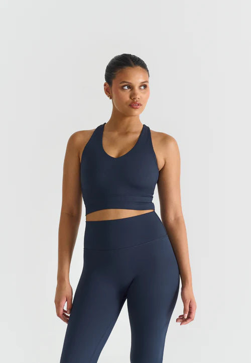 SOFTSCULPT V-NECK CROSS BACK BRA - NAVY
