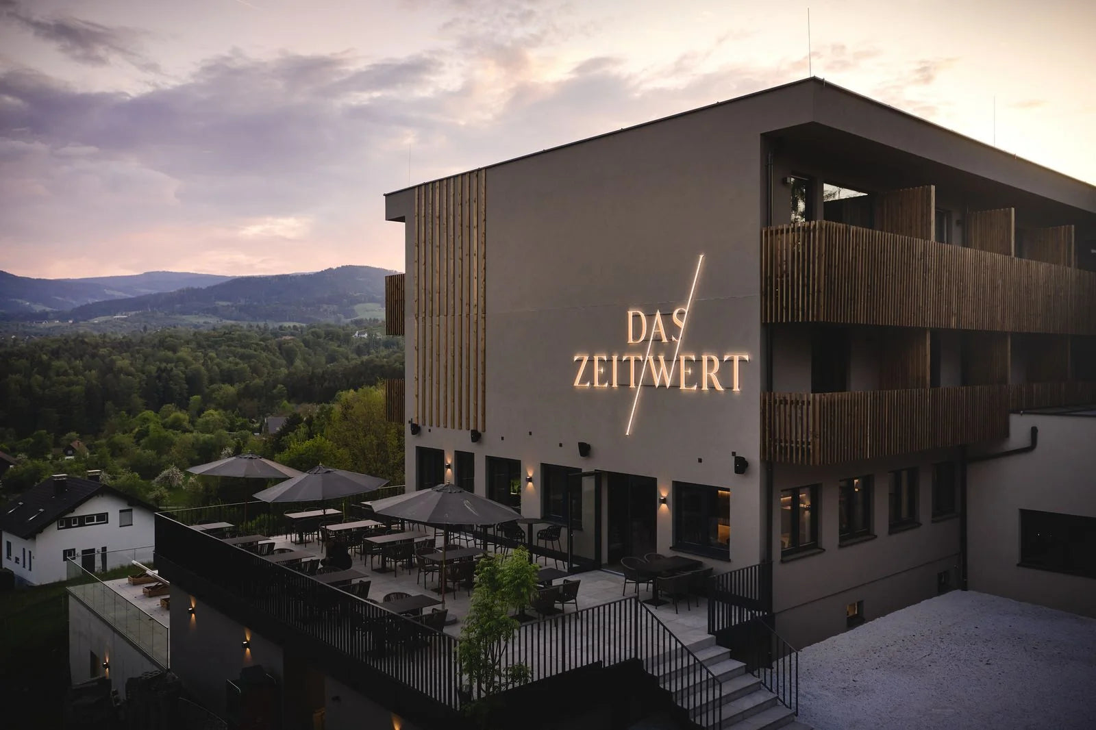 Vino Vinyasa Retreat | Sep 2027 | Das Zeitwert