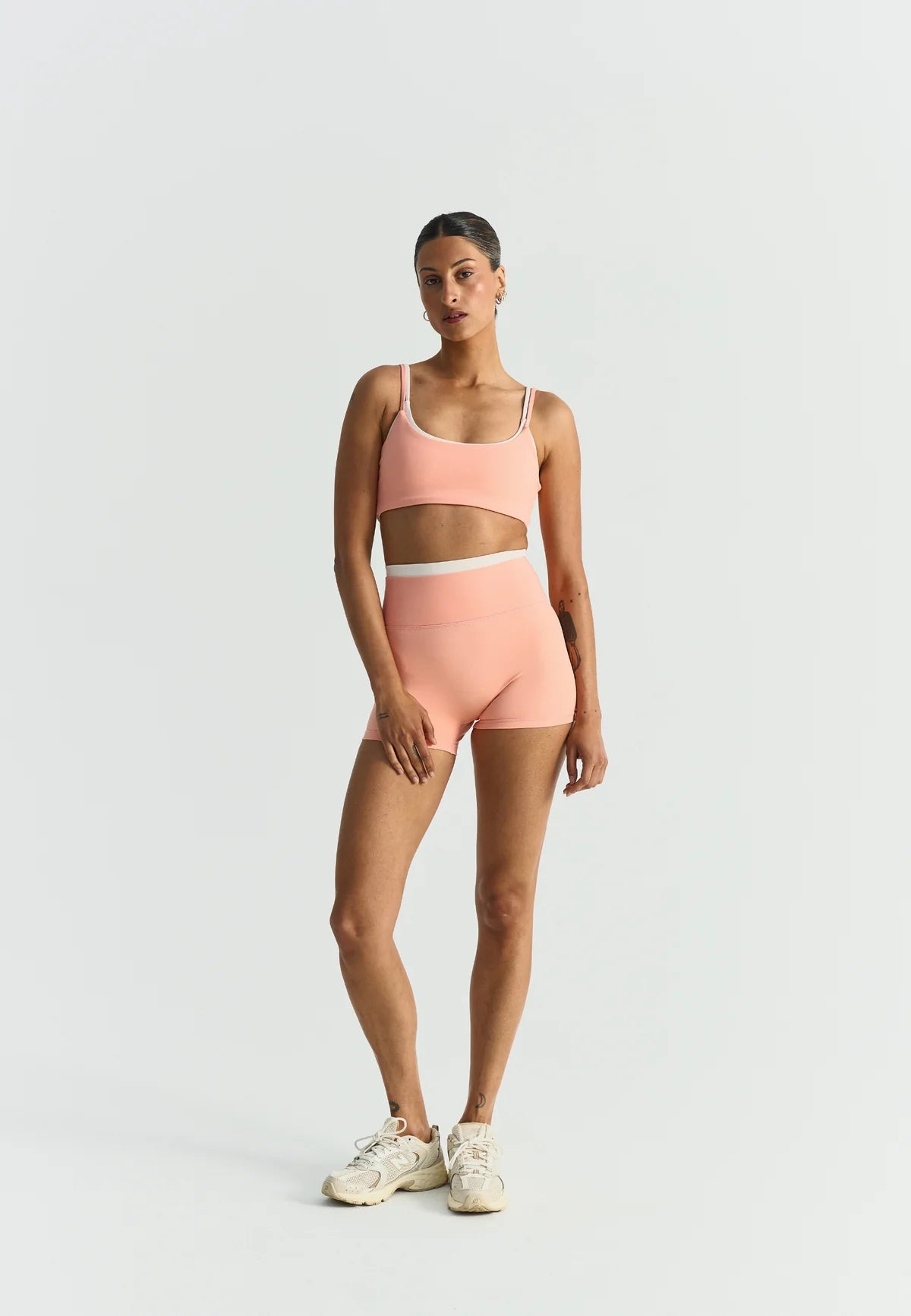 SOFTSCULPT DOUBLE LAYER SHORTS - PEACH