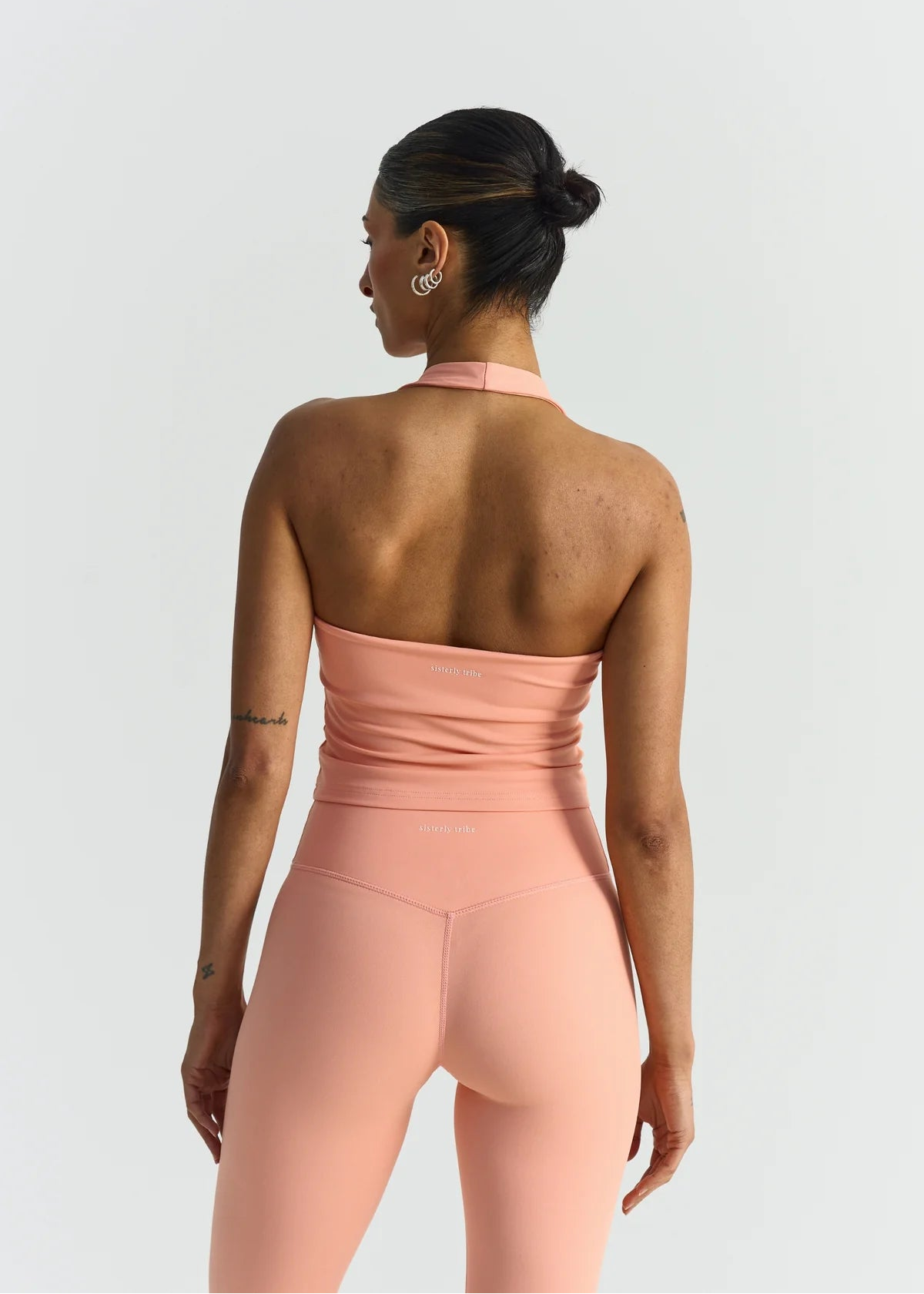SOFTSCULPT HALTER NECK TOP - PEACH