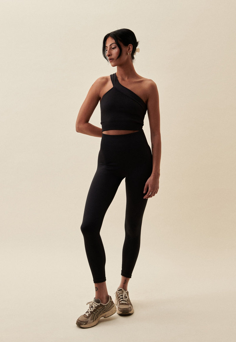RIBBED SEAMLESS LEGGINGS - BLACK
