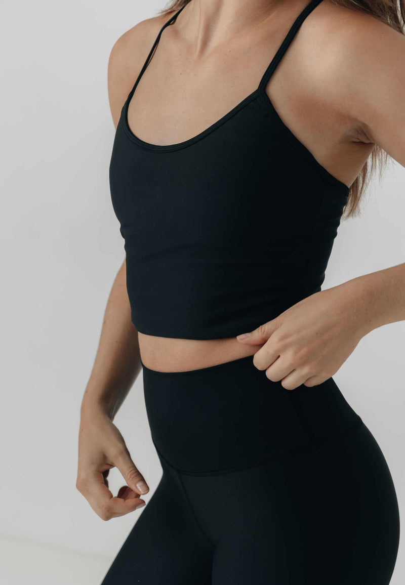 YOGA SINGLET TOP - BLACK